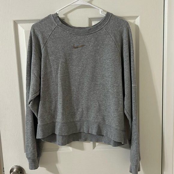 Nike Sweater w/ pouch in the back (rare) item - M - Picture 1 of 7